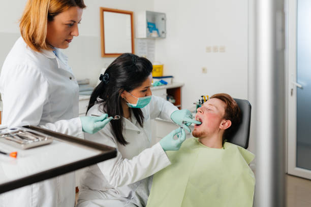 Best Emergency Treatment for Oral Infections in Fincastle, TN